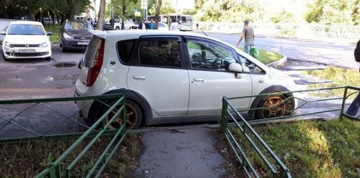 Автохамы паркуют свои автомобили