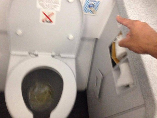 Для таких пассажиров нужны отдельные рейсы!