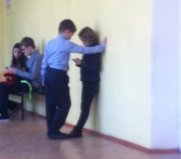 Этот неловкий момент, когда у детей отношения серьёзнее, чем у тебя Этот неловкий момент, когда у детей отношения серьёзнее, чем у тебя