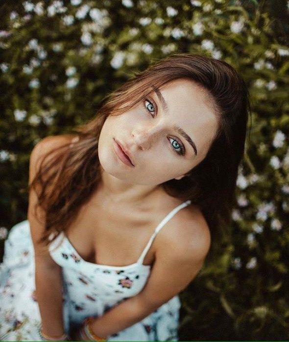 Милые девушки