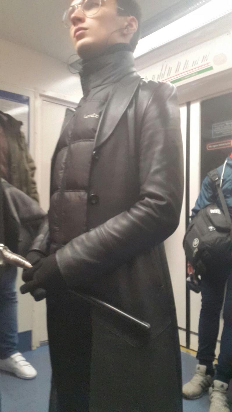Модники из российского метрополитена