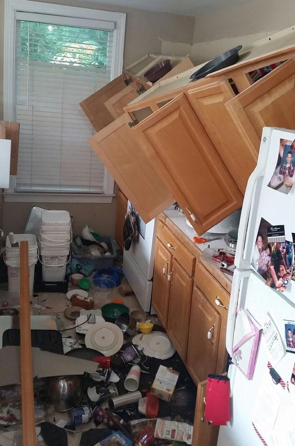 30 человек, у которых был настолько плохой день, что ваши неудачи покажутся счастьем 30 человек, у которых был настолько плохой день, что ваши неудачи покажутся счастьем