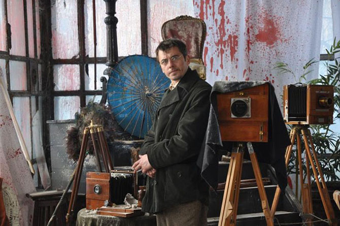 Российский Шерлок Холмс не будет курить трубку