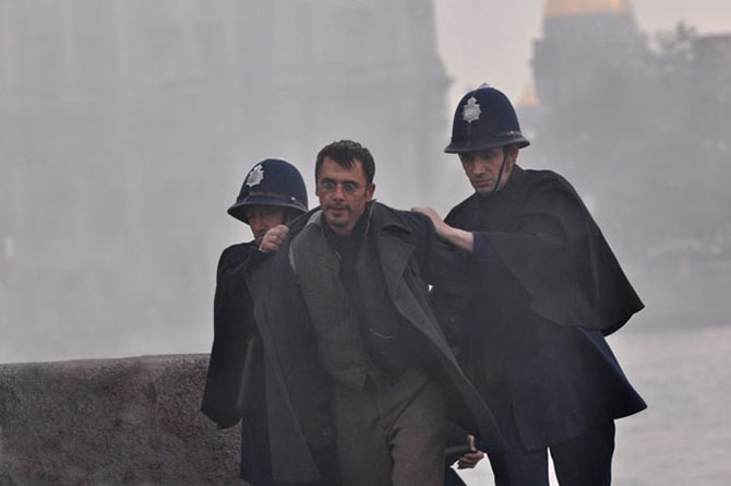 Российский Шерлок Холмс не будет курить трубку