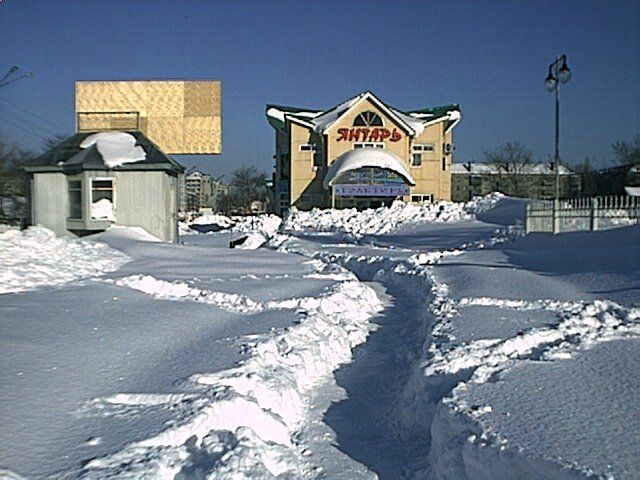 Последствия сильнейшего снегопада на Сахалине