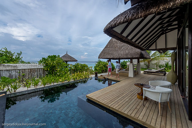 Самый роскошный отель на Мальдивах Jumeirah Vittaveli