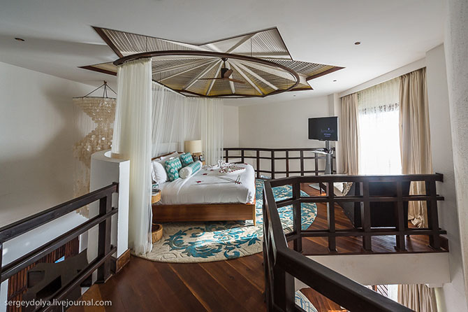 Самый роскошный отель на Мальдивах Jumeirah Vittaveli
