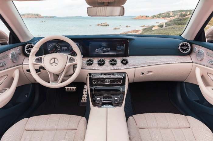Новый роскошный кабриолет Mercedes класса E Новый роскошный кабриолет Mercedes класса E