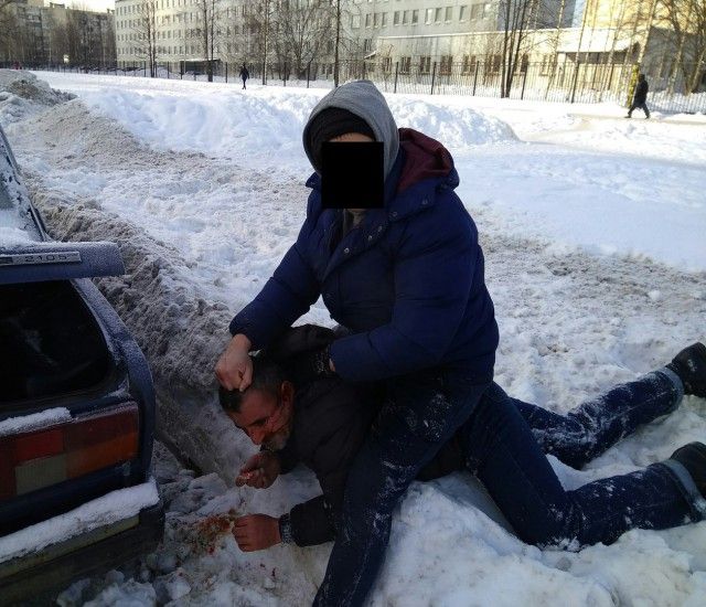 В Петербурге сотрудником МЧС пойман вор, укравший аккумулятор