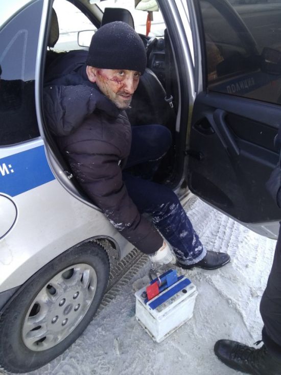В Петербурге сотрудником МЧС пойман вор, укравший аккумулятор