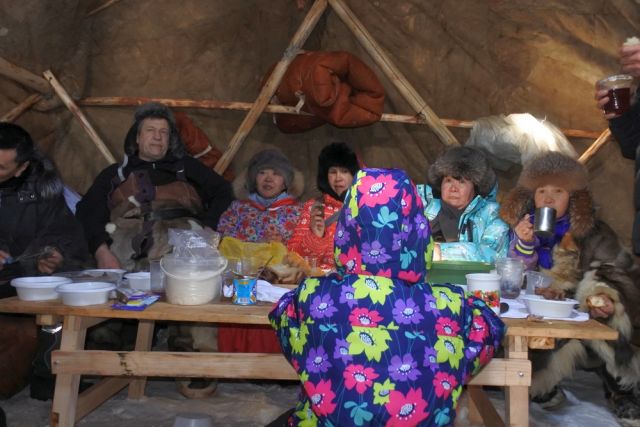 Меховые палатки нынче стоят дорого