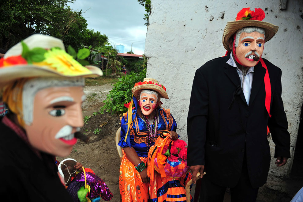 Маски, которые мы носим