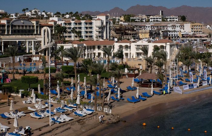 Опустевшие отели и пляжи Шарм-эль-Шейха