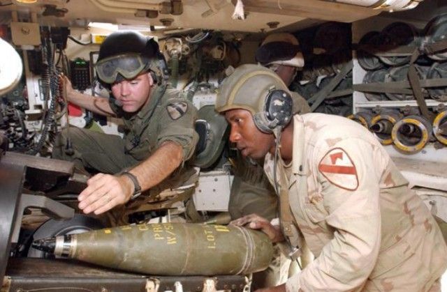 Нелегкая доля экипажа танка M1 Abrams