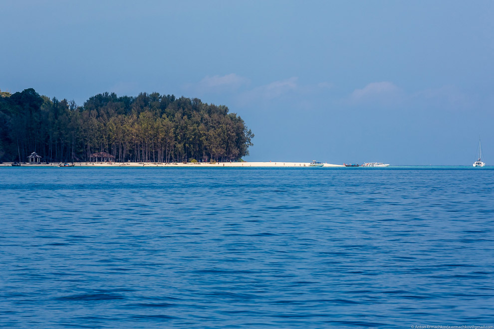 По пляжам Андаманского моря: острова Пхи-Пхи По пляжам Андаманского моря: острова Пхи-Пхи
