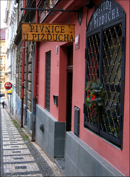 Посетите город Писек, купите вонявки и попробуйте черствые потравины Посетите город Писек, купите вонявки и попробуйте черствые потравины