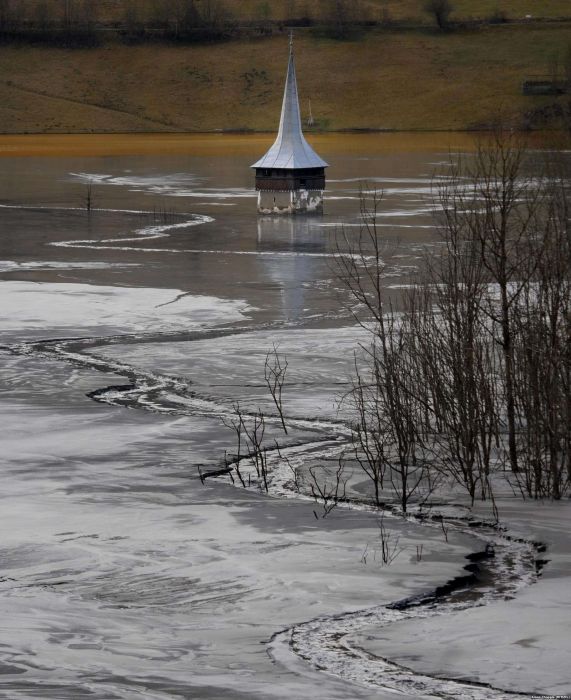 Джамана - румынская деревня, затопленная ядовитыми отходами