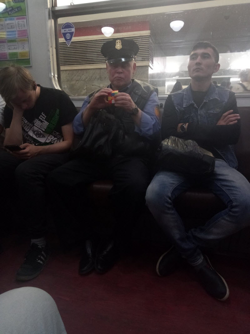 Модники из метрополитена