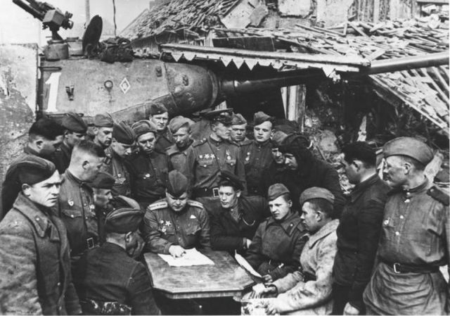 Война глазами советского фотографа Валерия Фаминского