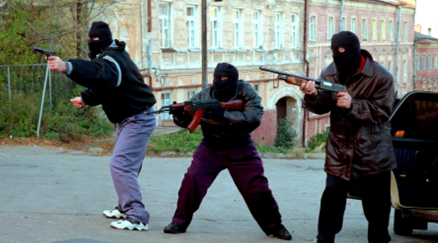 Какими были «герои» 90-х