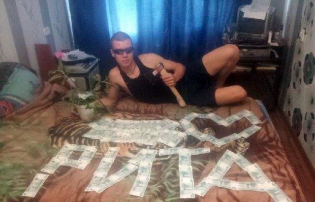 Суровые мачо и романтики из социальных сетей