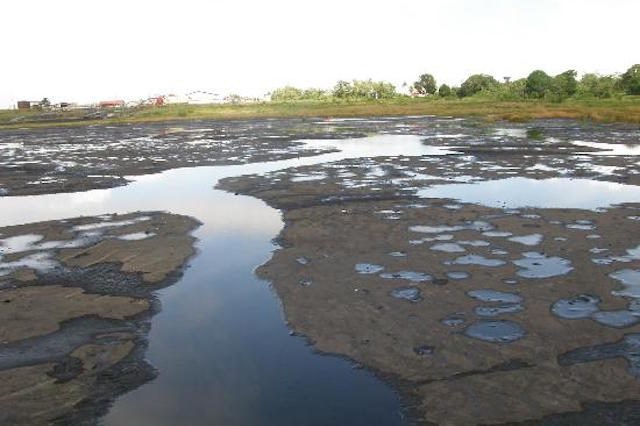 Странные озёра со всего света