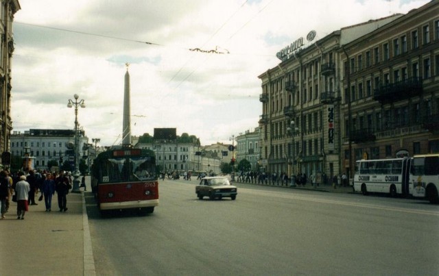 Петербург в 1990-е годы