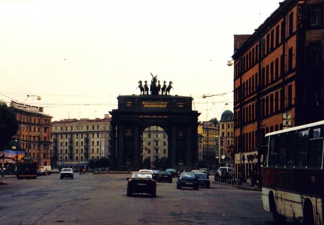 Петербург в 1990-е годы