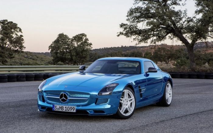 Подборка шикарных авто (65 фото)