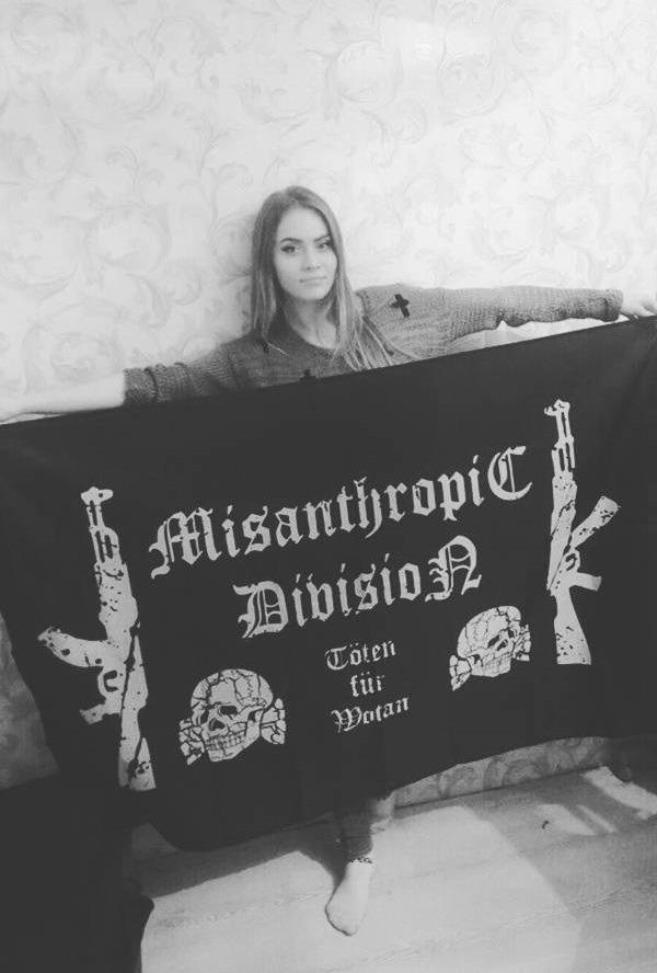 Правые девчонки