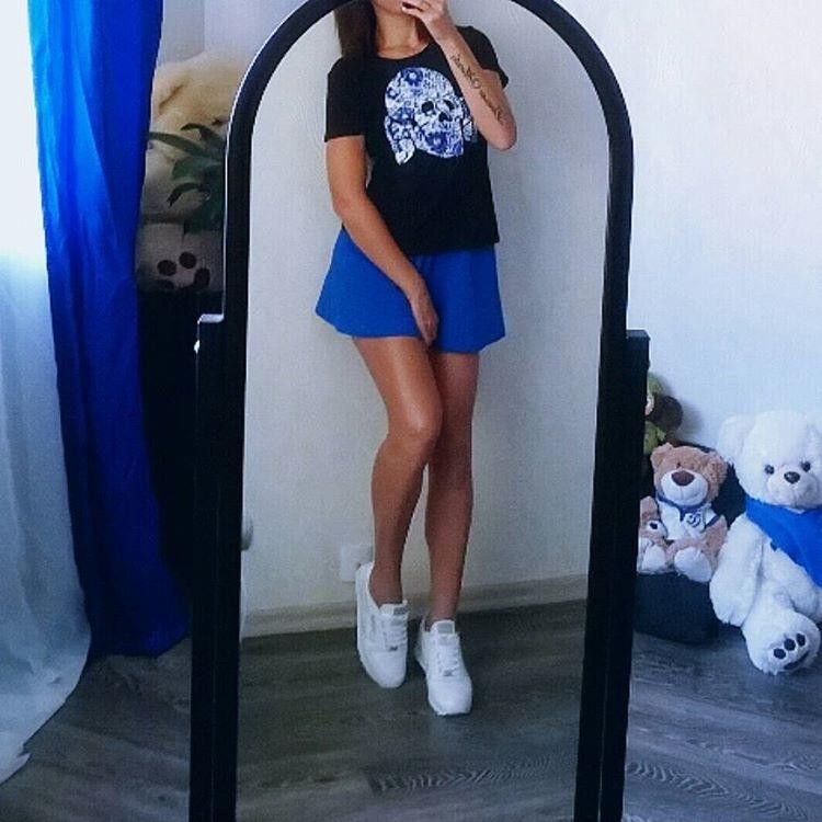 Правые девчонки
