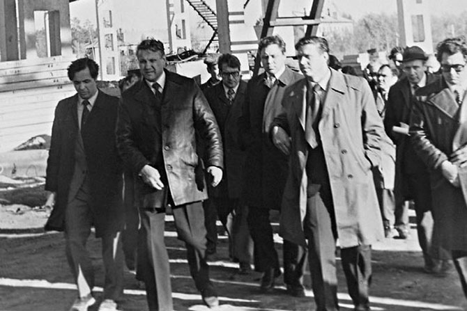 Редкие фотографии молодого Бориса Ельцина Редкие фотографии молодого Бориса Ельцина