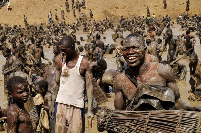 Как выловить всю рыбу в озере за 15 минут