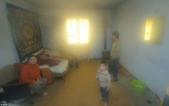 Как живут цыгане в румынском гетто