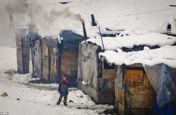 Как живут цыгане в румынском гетто