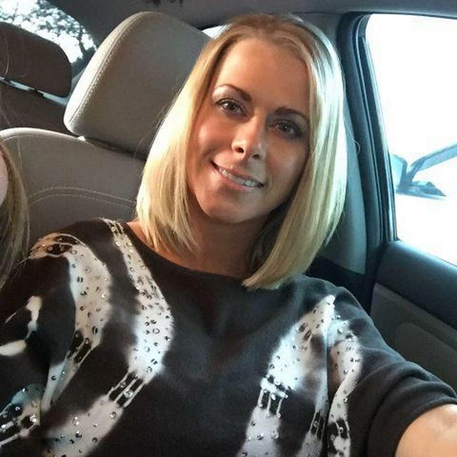 42-летнюю американку обвинили в изнасиловании несовершеннолетних