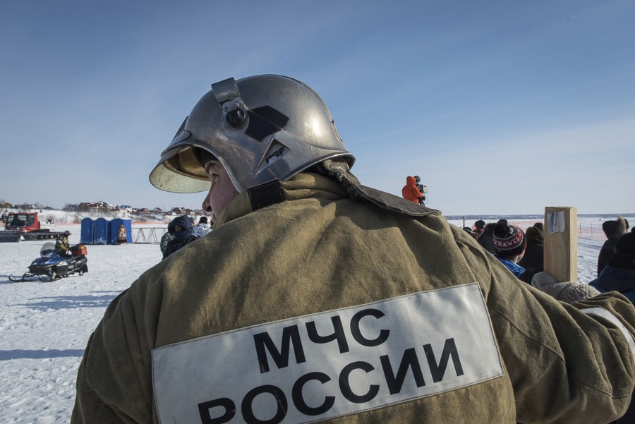 Обгоняя ветер Обгоняя ветер