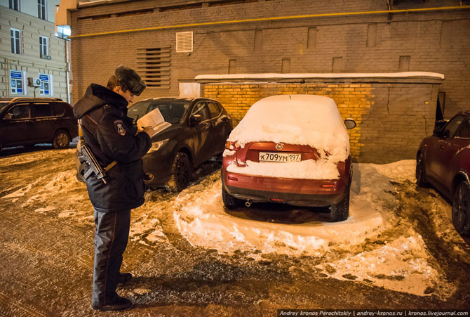 Как работает московская полиция Как работает московская полиция