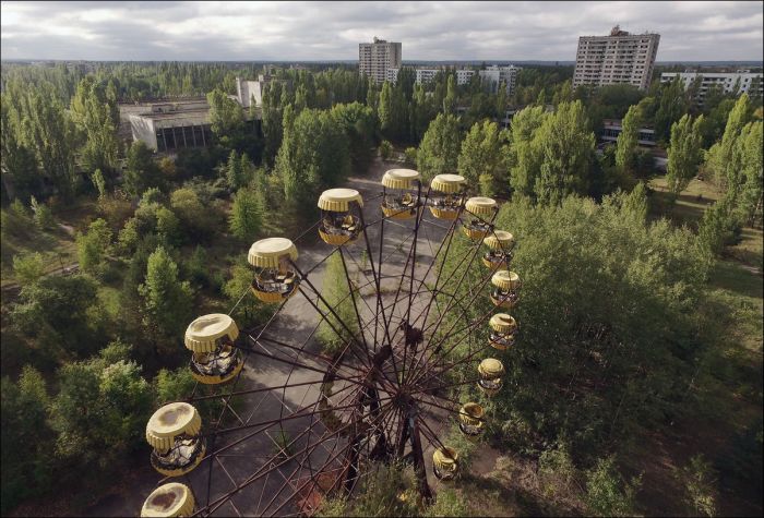 Зона отчуждения Чернобыльской АЭС спустя 30 лет после аварии
