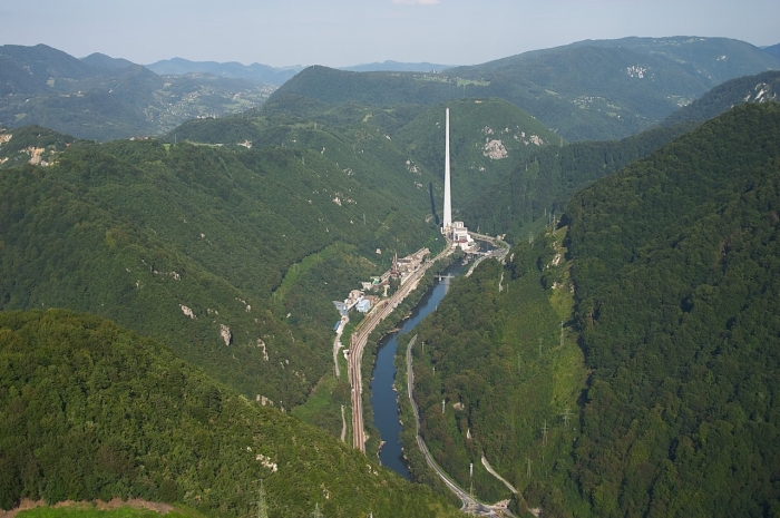 Самая высокая в Европе дымовая труба