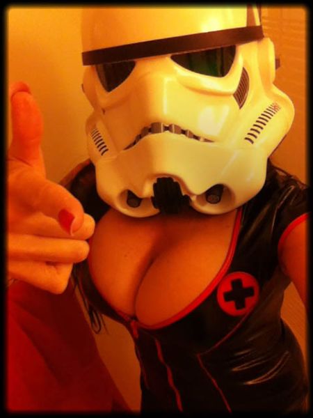 Девушки и Звездные войны (62 фото)