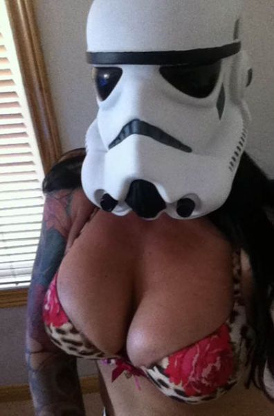 Девушки и Звездные войны (62 фото)