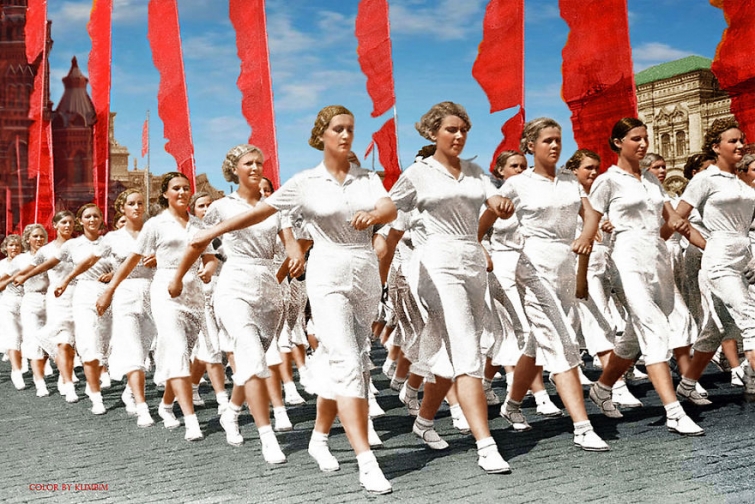 Россия в цвете: старинные раскрашенные фотографии с 1900 до 1965 года Россия в цвете: старинные раскрашенные фотографии с 1900 до 1965 года