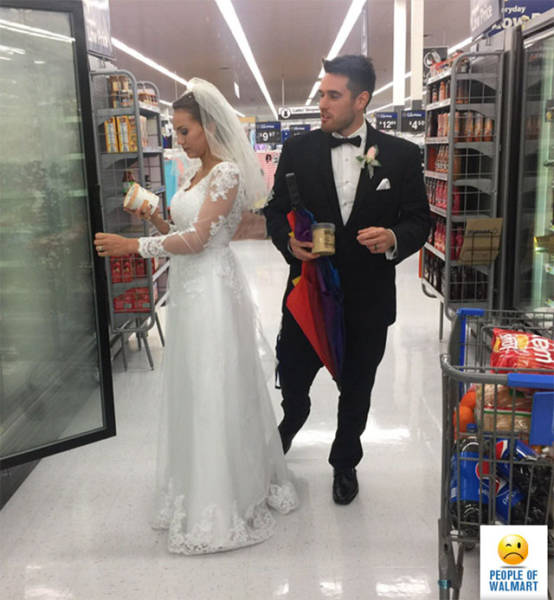 Прогулка по гипермаркету Walmart