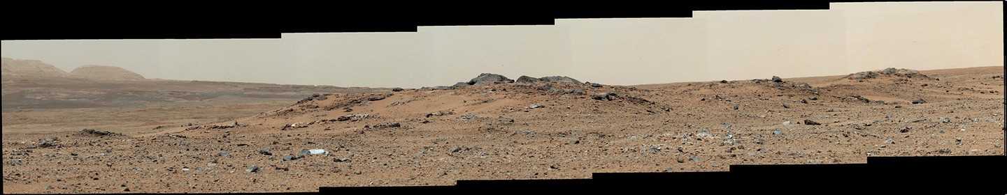 14 великолепных фотографий Марса, сделанных Curiosity за 3 года