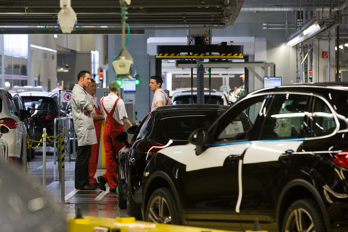 Как в Лейпциге собирают Porsche