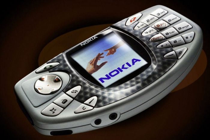 Как развивалась Nokia Как развивалась Nokia