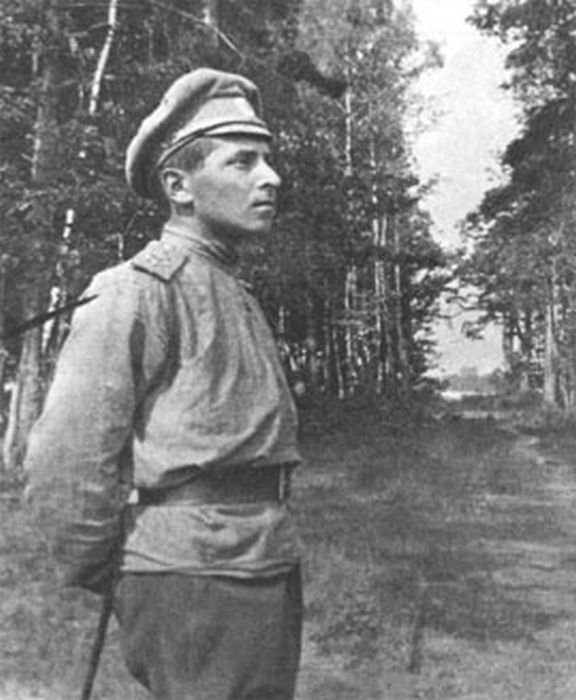 Нелегкая жизнь Михаила Зощенко