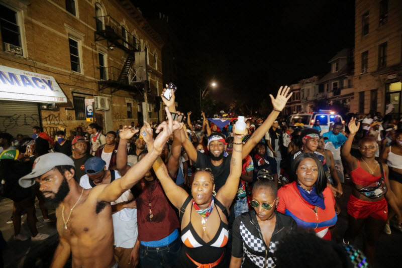 Ежегодный J'Ouvert Festival в Бруклине