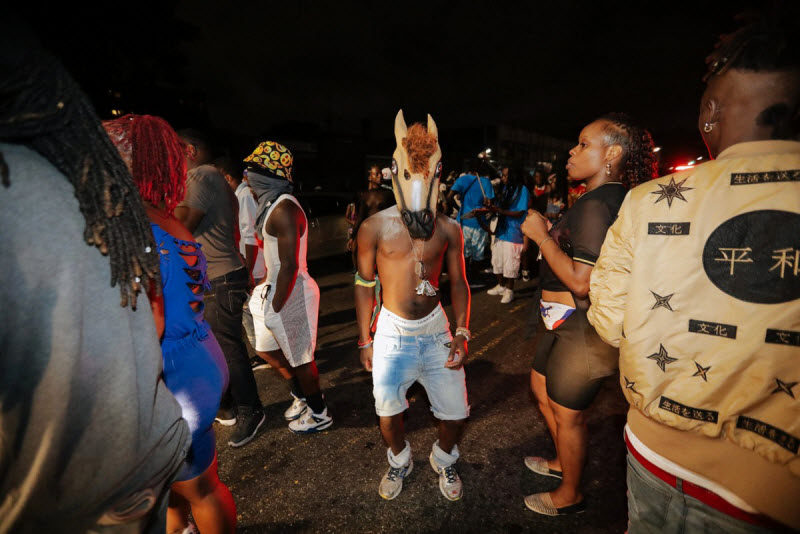 Ежегодный J'Ouvert Festival в Бруклине